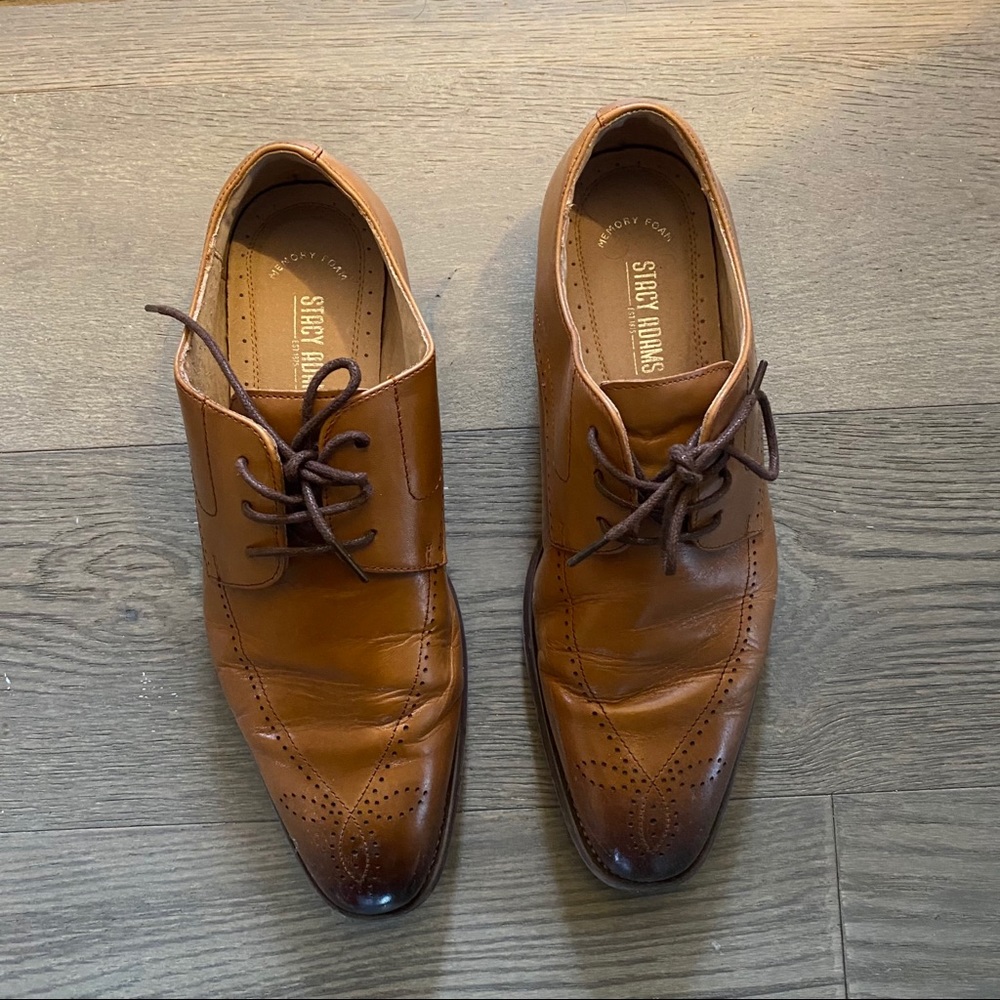 Men’s dress shoes